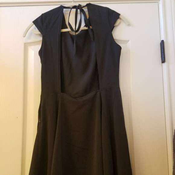 NWT Tobi MockNeck Backless A-line Dress - Picture 6 of 9